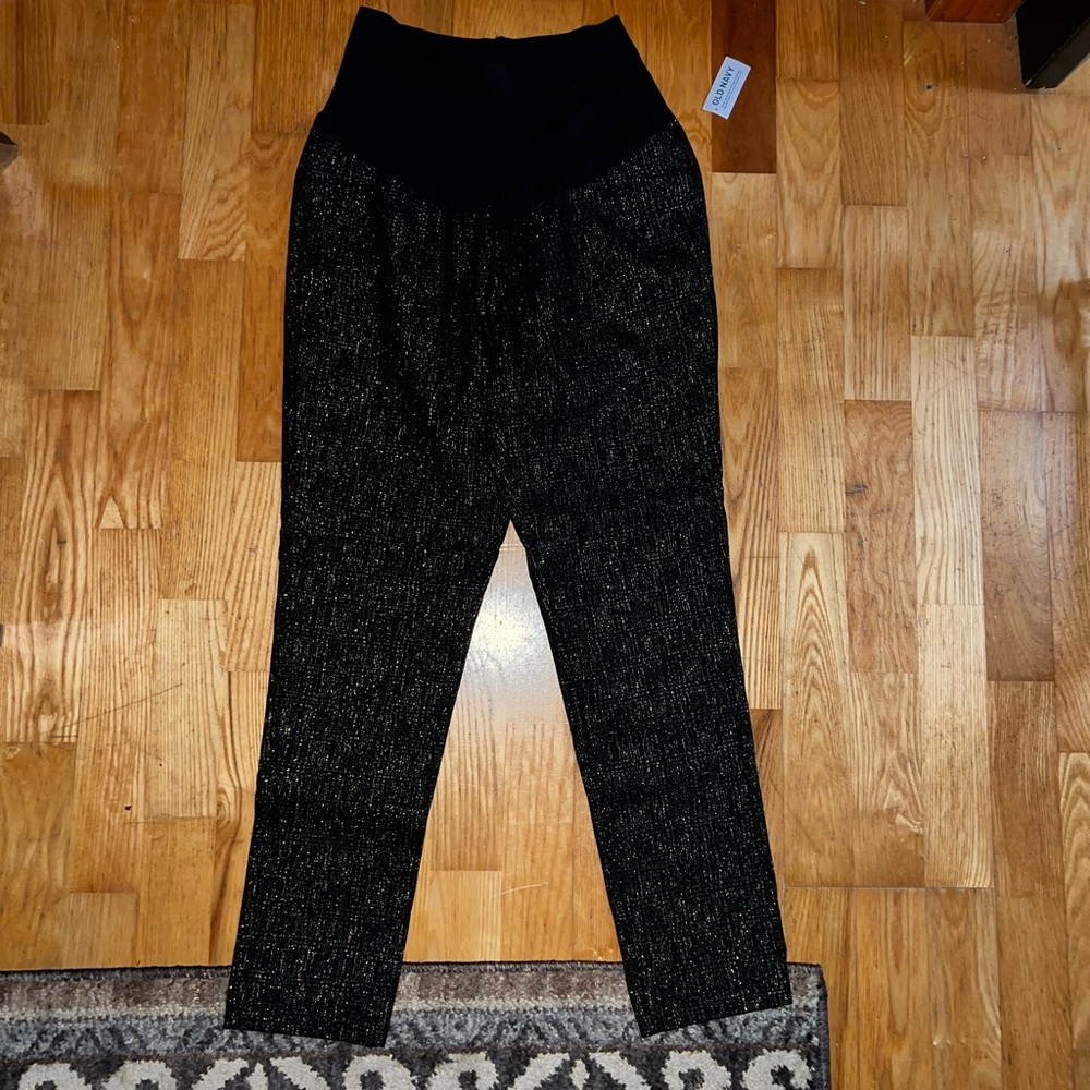 Old Navy Maternity Pixie Pants